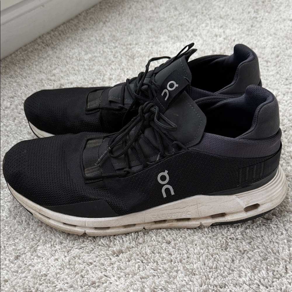 On Running Men's Black and White Sneakers